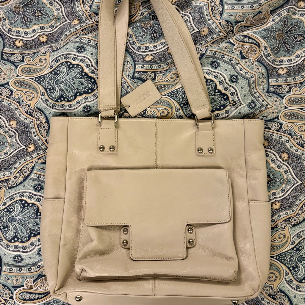 Danier Cream Tote Bag - Large Shoulder Bag